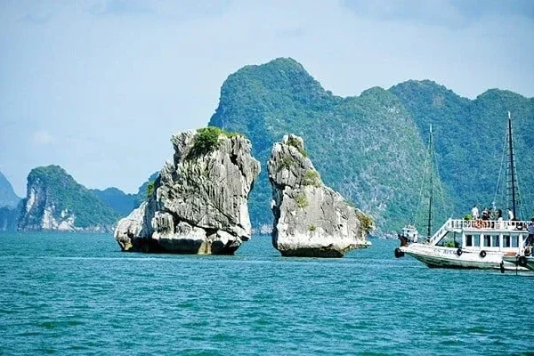 Tour Ha Long 3 Ngay 2 Dem 2